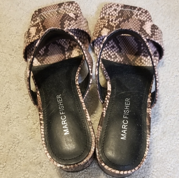 Strappy snakeskin kitten heel mules - Picture 5 of 6